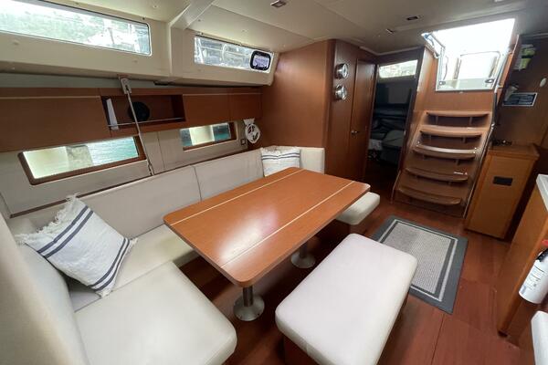Serenity 46ft Beneteau Yacht For Sale
