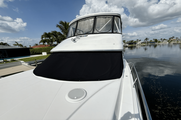 Silverton 50 CONVERTIBLE Yacht For Sale