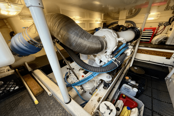 Silverton 50 CONVERTIBLE Yacht For Sale