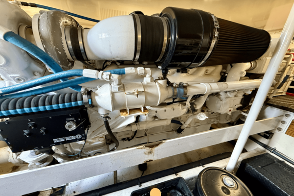 Silverton 50 CONVERTIBLE Yacht For Sale