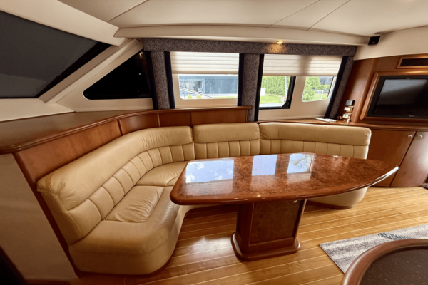 Silverton 50 CONVERTIBLE Yacht For Sale