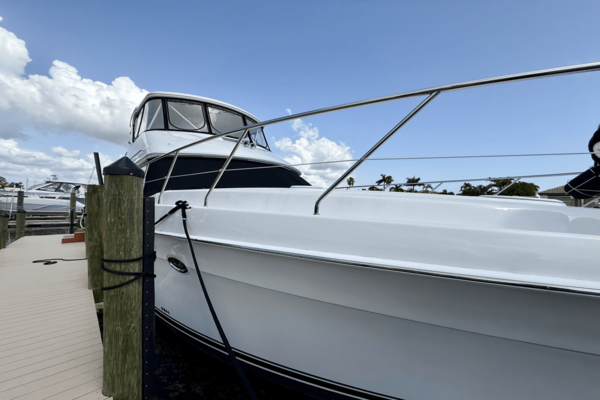 Silverton 50 CONVERTIBLE Yacht For Sale