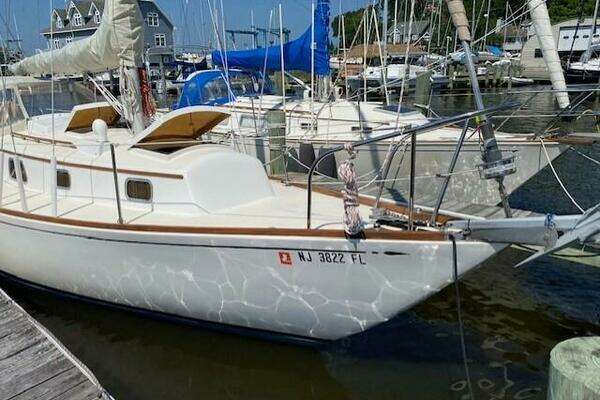 Photo of the 1979 Bristol Bristol 32 "Concerto"