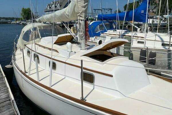 Photo of the 1979 Bristol Bristol 32 "Concerto"