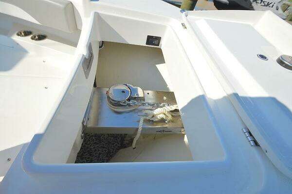 Regulator 31 Yacht For Sale