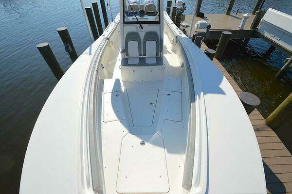 Regulator 31 Yacht For Sale