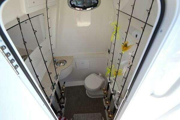 Regulator 31 Yacht For Sale