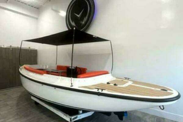 Photo of the 2024 Vision Fantail 217