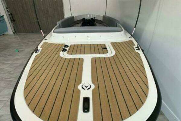 Photo of the 2023 Vision Fantail 217