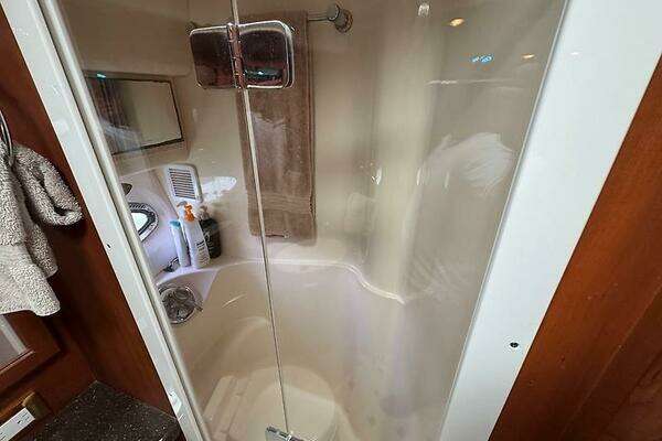 Silverton 48 Convertible Yacht For Sale
