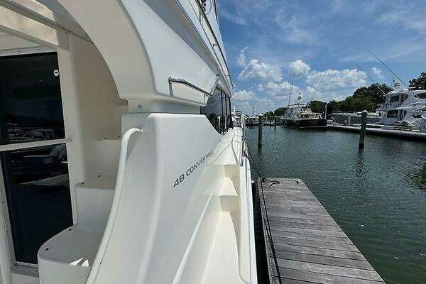 Silverton 48 Convertible Yacht For Sale