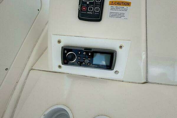 Silverton 48 Convertible Yacht For Sale