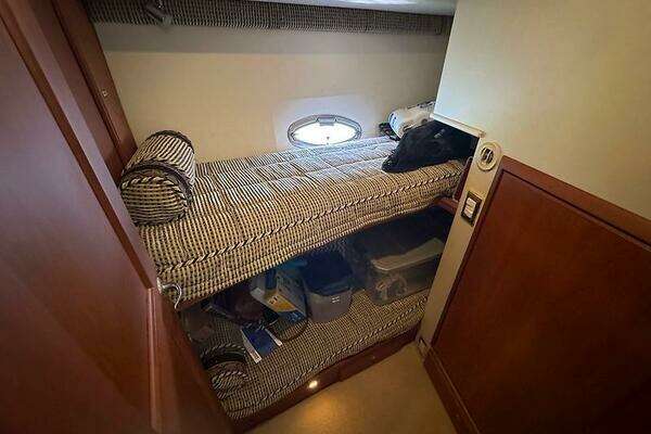 Silverton 48 Convertible Yacht For Sale