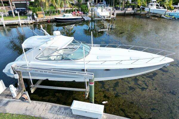 Photo of the 1999 Formula 400 Super Sport "Tony Montana"