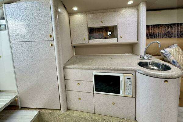 Photo of the 1999 Formula 400 Super Sport "Tony Montana"