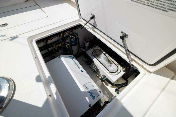 Contender 44 ST Yacht For Sale