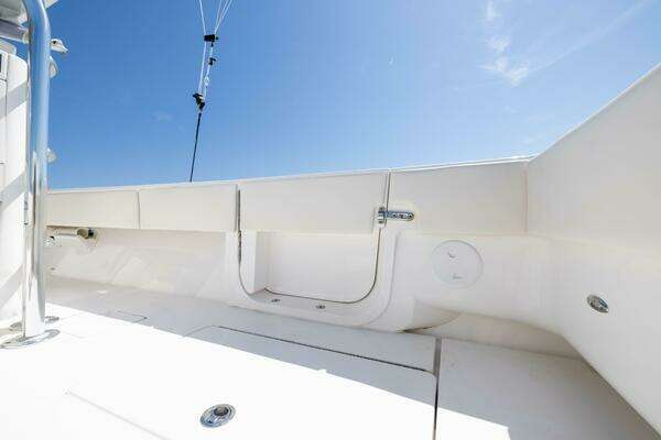 Contender 44 ST Yacht For Sale