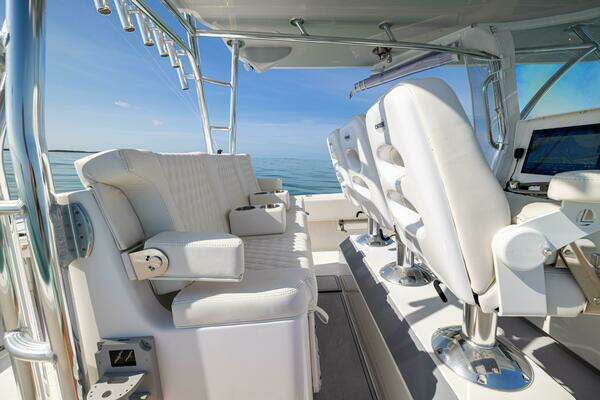 Contender 44 ST Yacht For Sale