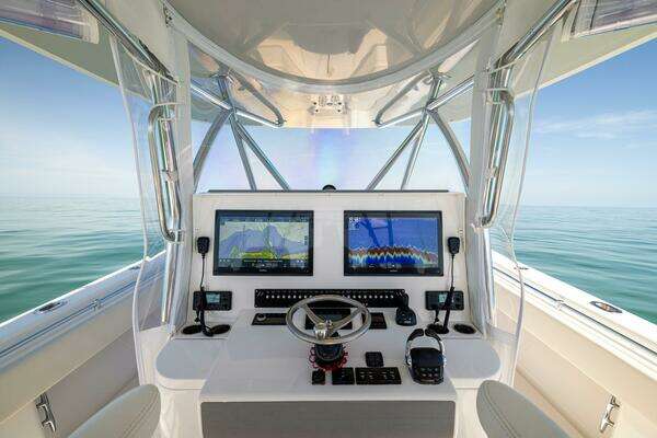 Contender 44 ST Yacht For Sale