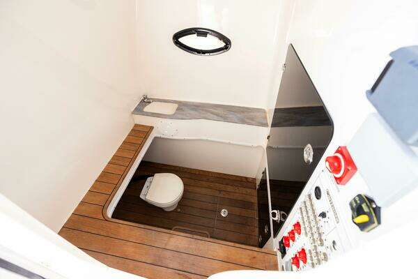 Contender 44 ST Yacht For Sale