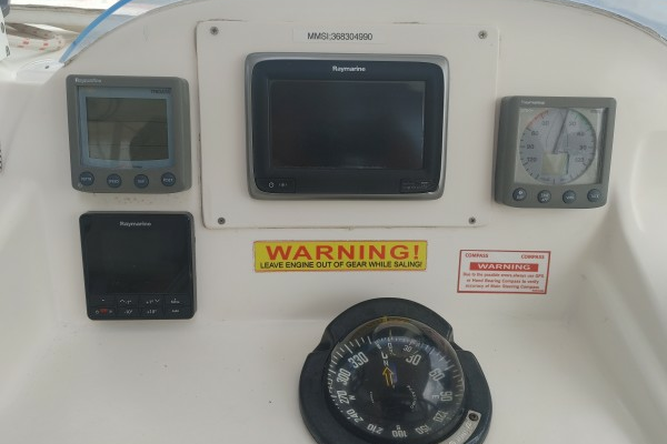 Robertson & Caine Leopard 46 Yacht For Sale