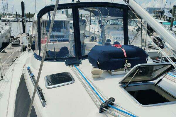 Hunter 50 Yacht For Sale