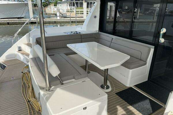 Leopard 43 Powercat Yacht For Sale