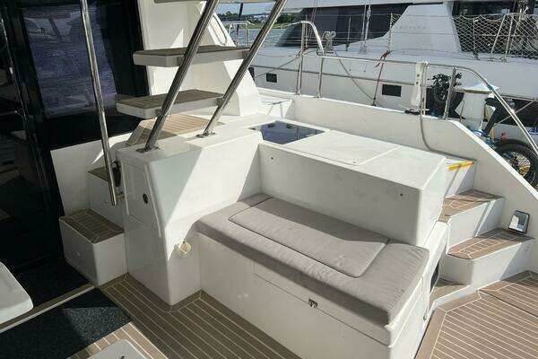 Leopard 43 Powercat Yacht For Sale