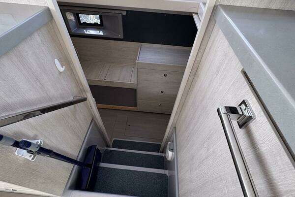 Leopard 43 Powercat Yacht For Sale