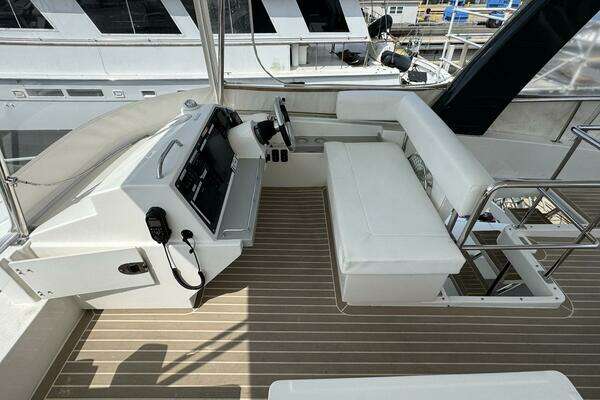 Leopard 43 Powercat Yacht For Sale