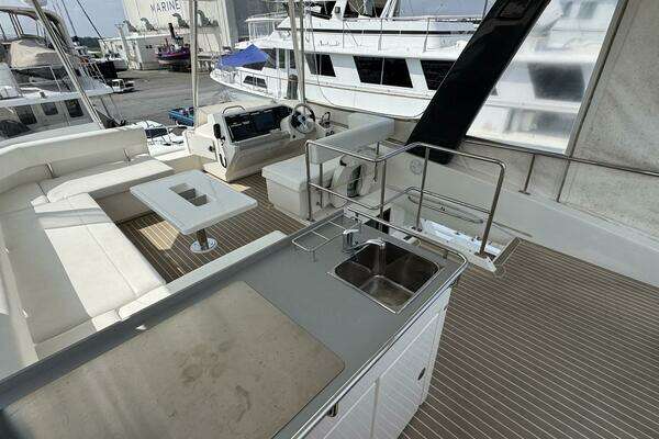 Leopard 43 Powercat Yacht For Sale