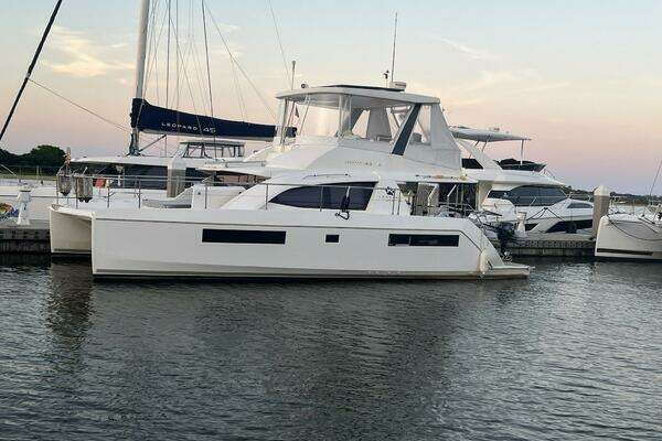 43-ft-Leopard-2018-43 Powercat-Frida Cat Savannah  Georgia United States  yacht for sale