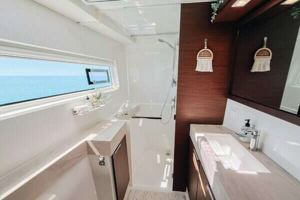 Lagoon  Yacht For Sale