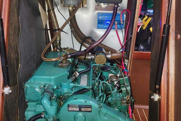 Gillmoe 42ft Bavaria Yacht For Sale