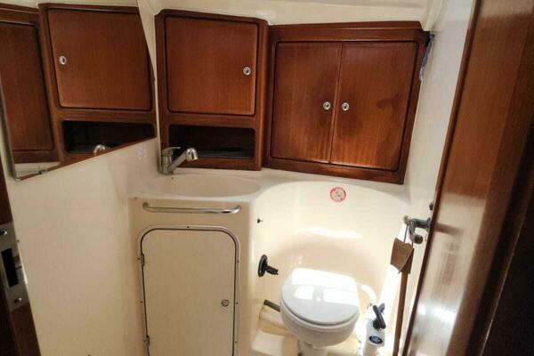 Gillmoe 42ft Bavaria Yacht For Sale