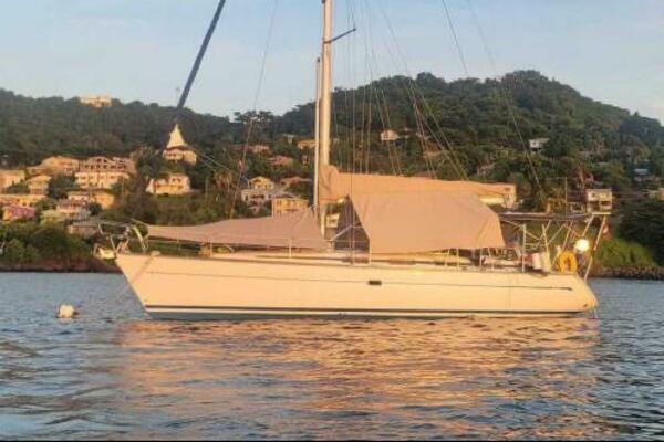 Gillmoe 42ft Bavaria Yacht For Sale