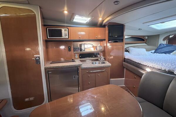 Menina Brasileira 33ft Chaparral Yacht For Sale