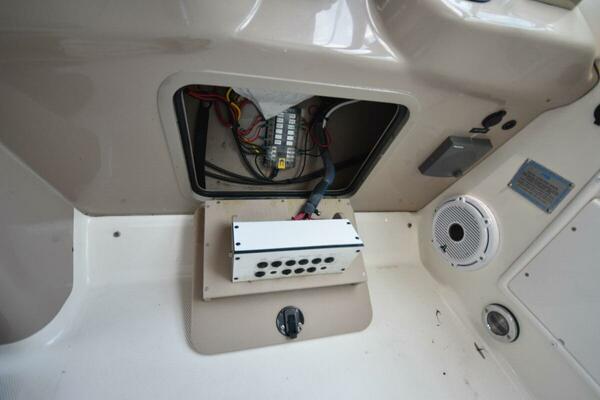 Lucy 36ft Sea Ray Yacht For Sale