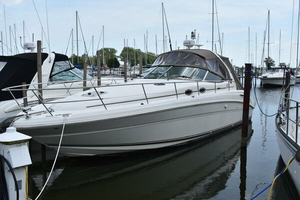 Lucy 36ft Sea Ray Yacht For Sale