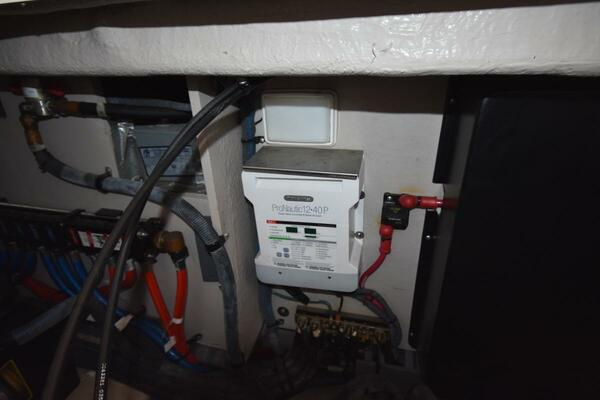 Lucy 36ft Sea Ray Yacht For Sale