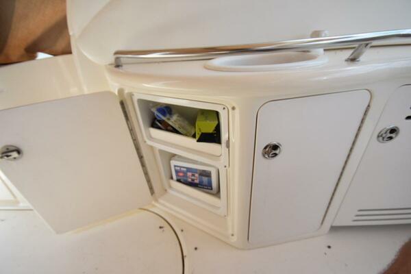 Lucy 36ft Sea Ray Yacht For Sale