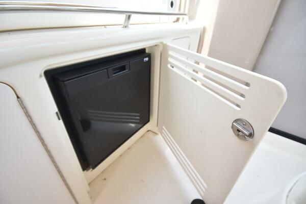 Lucy 36ft Sea Ray Yacht For Sale