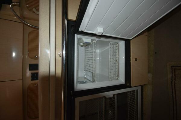 Lucy 36ft Sea Ray Yacht For Sale