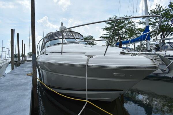 Lucy 36ft Sea Ray Yacht For Sale