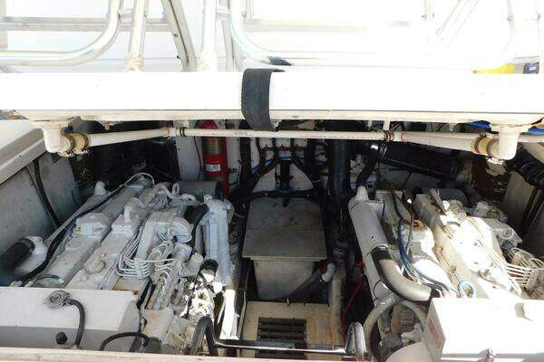 Photo of the 2001 Tiara Yachts 3500 Express "Pebbles IV"