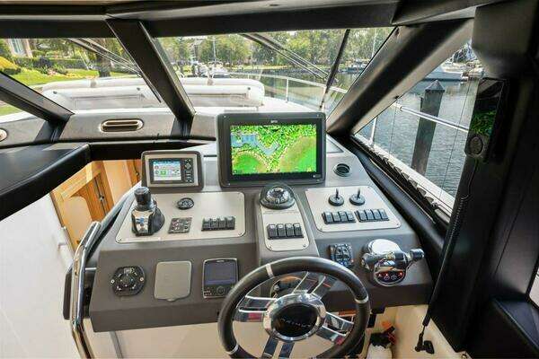 Azimut  Yacht For Sale