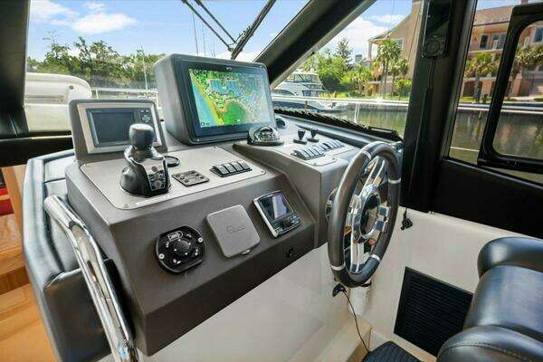 Azimut  Yacht For Sale