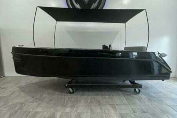 Photo of the 2023 Vision Volt 180