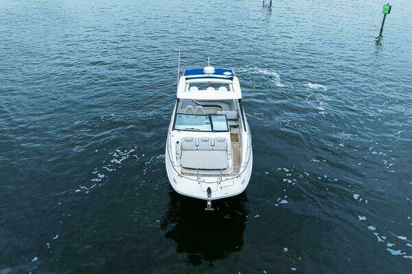 Sea Ray 320 DA-OB Yacht For Sale