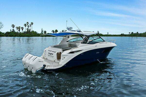 Sea Ray 320 DA-OB Yacht For Sale